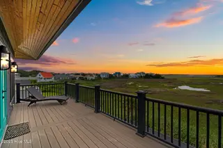 112 Virginia Avenue, Carolina Beach, NC 28428 – photo 4: 4-web-or-mls-DSC01962_2