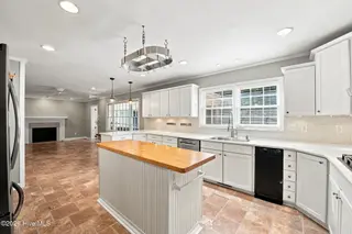 3601 Wedgewood Drive, Trent Woods, NC 28562 – photo 10: 40-web-or-mls-DSC_7015