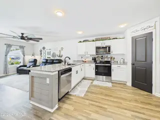 2504 Provence Drive SE, Bolivia, NC 28422 – photo 10