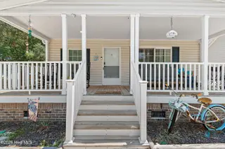 1087 Alvin Street SW, Supply, NC 28462 — 3-bedroom manufactured home in Tropical Shore, Supply, NC, photo 8 of 30