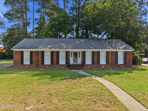 1205 W Highland Avenue, Kinston