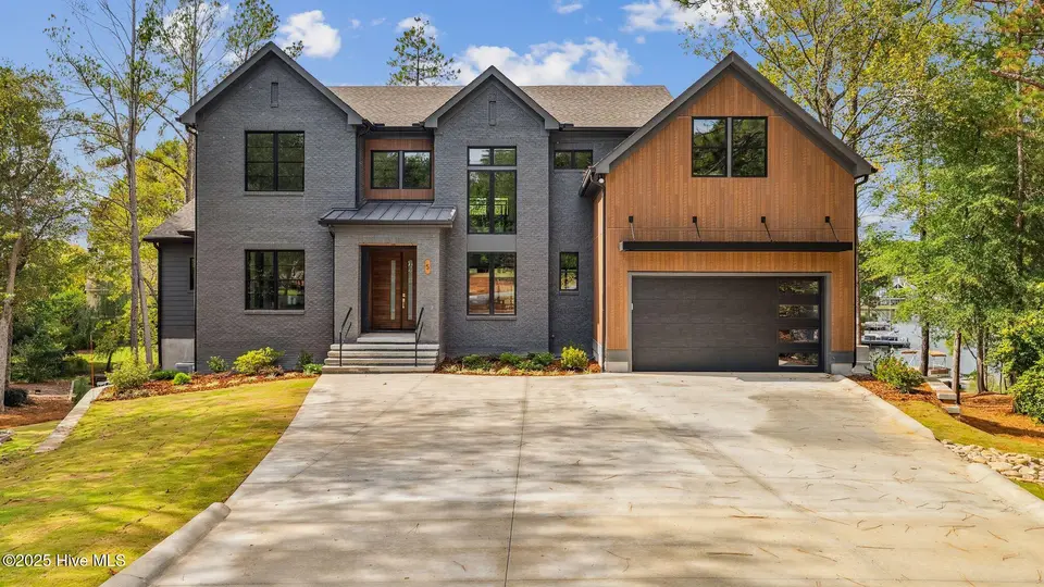 5 Sherwood Court, Pinehurst, NC 28374 – photo 1 of 54: mls_DSC04798