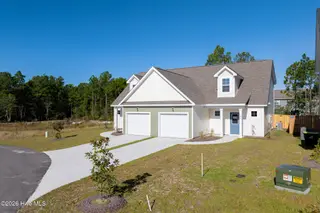 224 Sandpiper Place, Holly Ridge, NC 28445 — 3-bedroom townhome in Coastal Village, Holly Ridge, NC, photo 2 of 28: 226-224 Sandpiper - Photos - MLS_2