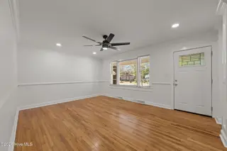 1305 Washington Street, Washington, NC 27889 – photo 6: 16-web-or-mls-LHV_6729