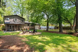 208 Greenwood Drive, Greenville, NC 27834 – photo 7: 6-web-or-mls-LHV_8619