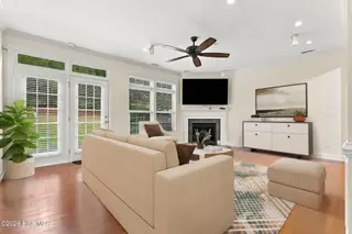 120 Shadow Creek Court, Pinehurst, NC 28374 – photo 13: living room1 VS