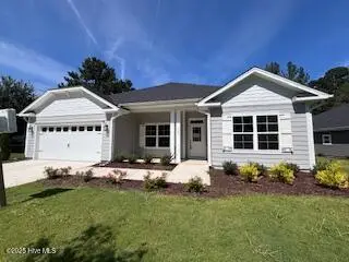 161 Firethorn Circle, Wallace, NC 28466 – photo 2: Exterior 161 Firethorn