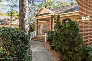 790 Monticello Drive, Pinehurst, NC 28374 – photo 1: 5-web-or-mls-707A4011