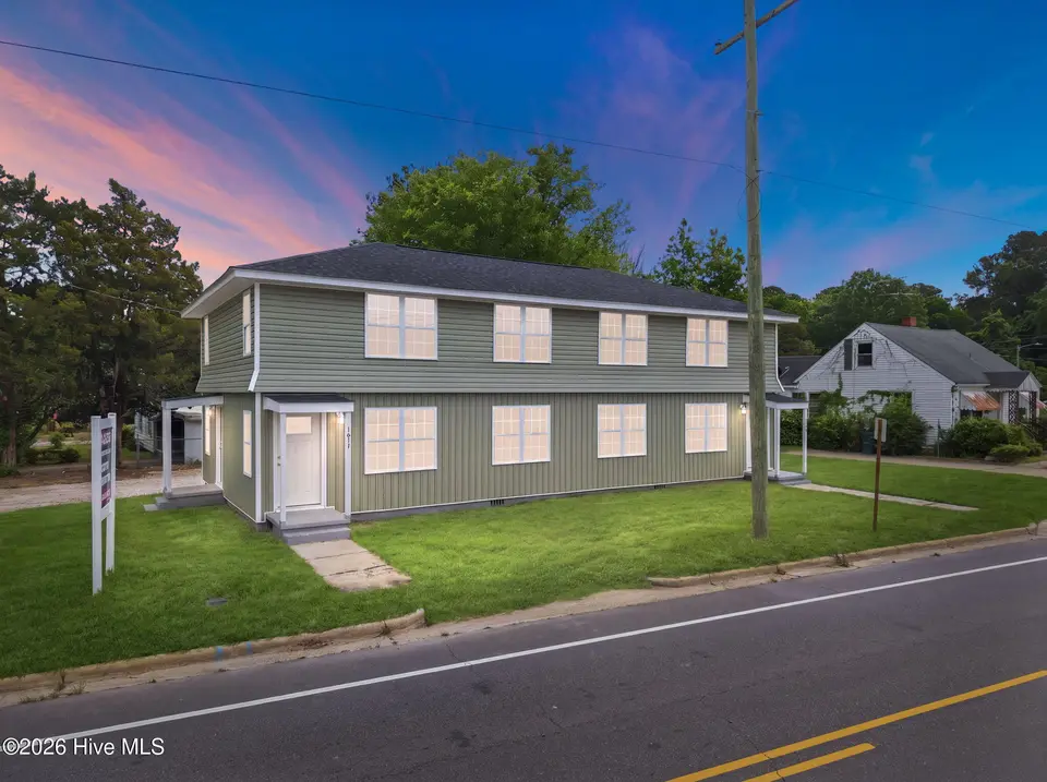 1607 Saint Andrew Street, Tarboro, NC 27886 – photo 1 of 26: 1-web-or-mls-1607 St Andrews St