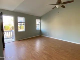 201 Wyndham Circle B, Greenville, NC 27858 – photo 3: living