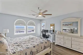 790 New River Inlet Road Unit 301b, North Topsail Beach, NC 28460 — 2-bedroom condo in Villa Capriani, North Topsail Beach, NC, photo 16 of 31: 790newriverinletrd_00018