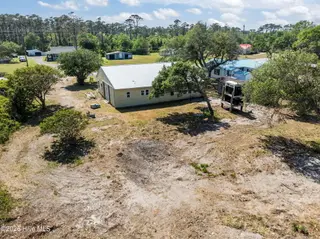 2472 Cedar Island Road, Cedar Island, NC 28520 – photo 6: 2472 Cedar Island Rd