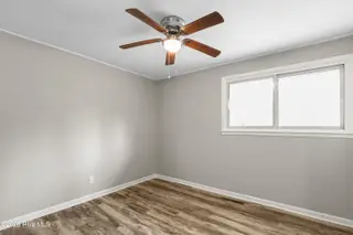 522 Oak Lane, Jacksonville, NC 28540 – photo 21: IMG_1443