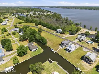 106 31 Whichard Lane, Chocowinity, NC 27817 – photo 12: 12-web-or-mls-DJI_20260520111713_0021_D
