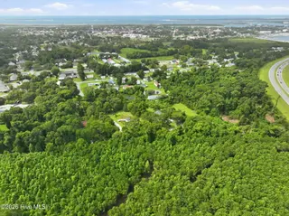 202 Mason Lane, Beaufort, NC 28516 – photo 13: 12-web-or-mls-202 Mason 010_edit