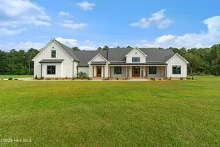 107 Mayflower Drive, Newport, NC 28570 – photo 1: Stunning home in Chadwick Shores