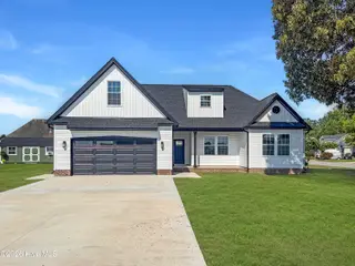 101 Lands End Drive, Elizabeth City, NC 27909 – photo 1: 707770299bab65b98aa9d04a982f7ed680182d8a