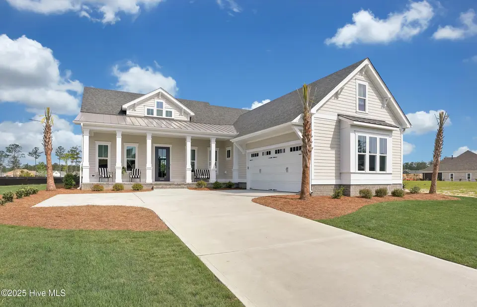 62 Lookout Point, Hampstead, NC 28443 – photo 1 of 1: Front Exterior