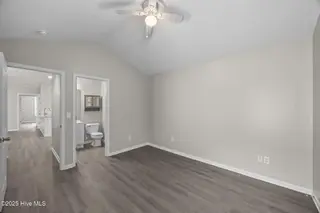 3817 Elizabeth Avenue, New Bern, NC 28562 – photo 17: Primary Bedroom