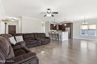 111 Raven Ridge Drive, Goldsboro, NC 27530 — 3-bedroom home in Eagles Pointe, Goldsboro, NC, photo 9 of 29: 09-111 Raven Ridge Dr-9
