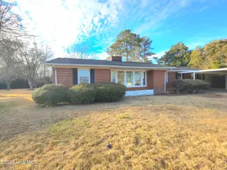 909 Clyde Drive, Jacksonville, NC 28540 – photo 1: 20250116_155014