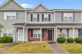 102 Springwood Drive, Jacksonville, NC 28546 – photo 1: 1