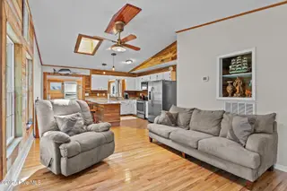 211 NE 55th Street, Oak Island, NC 28465 – photo 5: 25-web-or-mls-BTS08140