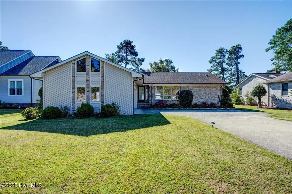 2005 Caracara Drive, New Bern, NC 28560 – photo 1 of 34: Welcome to 2005 Caracara