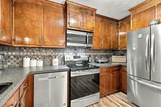 407 Driftwood Drive, Elizabeth City, NC 27909 – photo 20: 31-web-or-mls-031_7X2A4277