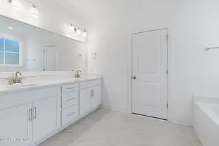 116 Antebellum Drive, Havelock, NC 28532 – photo 10: Primary Bath