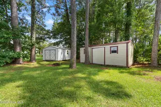 1 Lee Court, Jacksonville, NC 28546 — 3-bedroom home in Windsor Manor, Jacksonville, NC, photo 24 of 26: lee-25