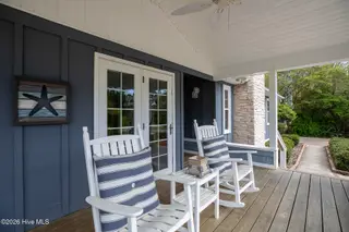 650 Hidden Valley Road, Wilmington, NC 28409 – photo 11: HiddenVally650-2fprchShaneL33A4908 copy