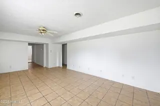 313 W Lewis Street A & B, Whiteville, NC 28472 – photo 6: 313_W_Lewis_St_Whiteville_NC_006