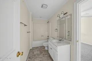 1108 Greenmeade Court, Greenville, NC 27858 – photo 21: 21_1108_Greenmeade_Ct-Bathroom-0122