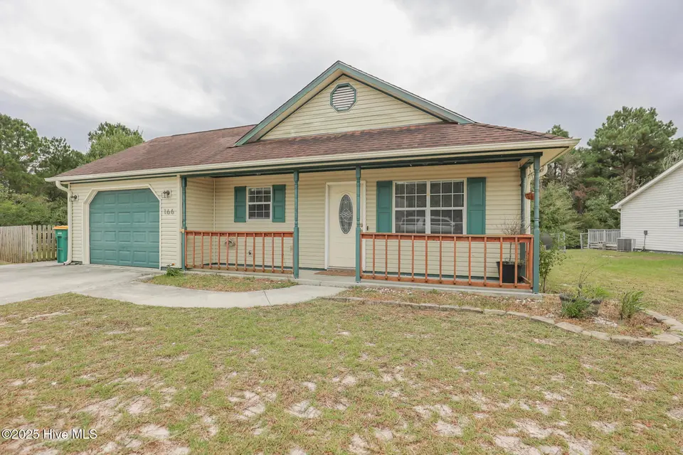 166 Parnell Road, Hubert, NC 28539 – photo 1 of 41: 166 Parnell-02