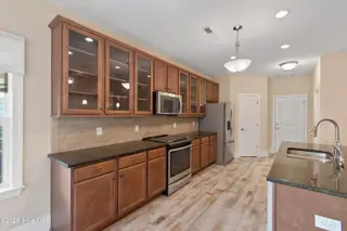 123 Bellwood Circle, Sunset Beach, NC 28468 – photo 10: Kitchen