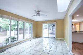 65 Lake Shore Drive, Pinehurst, NC 28374 — 2-bedroom home in Unit 10, Pinehurst, NC, photo 13 of 41: CarolinaRoom5