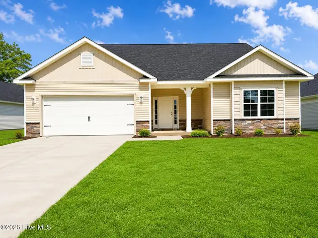 1060 Wood Creek Road NE, Leland, NC 28451