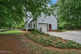 3521 Sheffield Drive, Rocky Mount, NC 27803 – photo 3: Driveway View