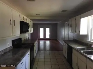 112 Fairlane Road, Greenville, NC 27834 – photo 12: 14 KITCHEN