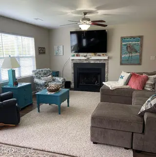 309 Basil Court, Hubert, NC 28539 – photo 2: 309 basil living1