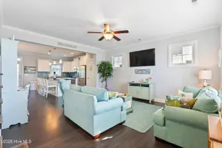 410 Birmingham Avenue, Carolina Beach, NC 28428 – photo 21: mls-DSC05930