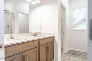 70 Walkabout Drive, Aberdeen, NC 28315 – photo 18: Primary Ensuite