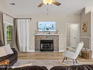 200 Fairmont Lane, Jacksonville, NC 28540 — 3-bedroom home in Williamsburg Plantation, Jacksonville, NC, photo 17 of 64