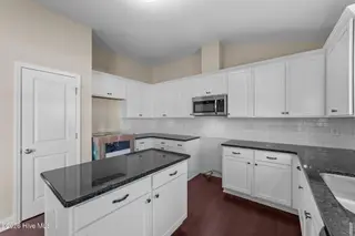336 Gerbera Court, Greenville, NC 27858 – photo 24: 37-web-or-mls-DSC_4386
