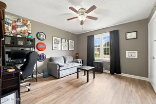 3809 Robin Road, Ayden, NC 28513 – photo 21: 42-web-or-mls-IMG_0074-edit