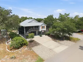 101 NW 11th Street, Oak Island, NC 28465 – photo 3