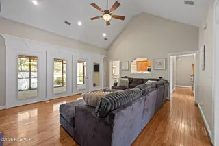 123 Bayshore Drive, Sneads Ferry, NC 28460 – photo 6: 34-web-or-mls-_RAD6167