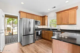 1955 Albemarle Road, Southport, NC 28461 – photo 4: 12-web-or-mls-CAMMediaLLC.com 1955-8