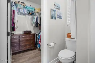 624 N 6th Street, Wilmington, NC 28401 – photo 23: Walk In Closet